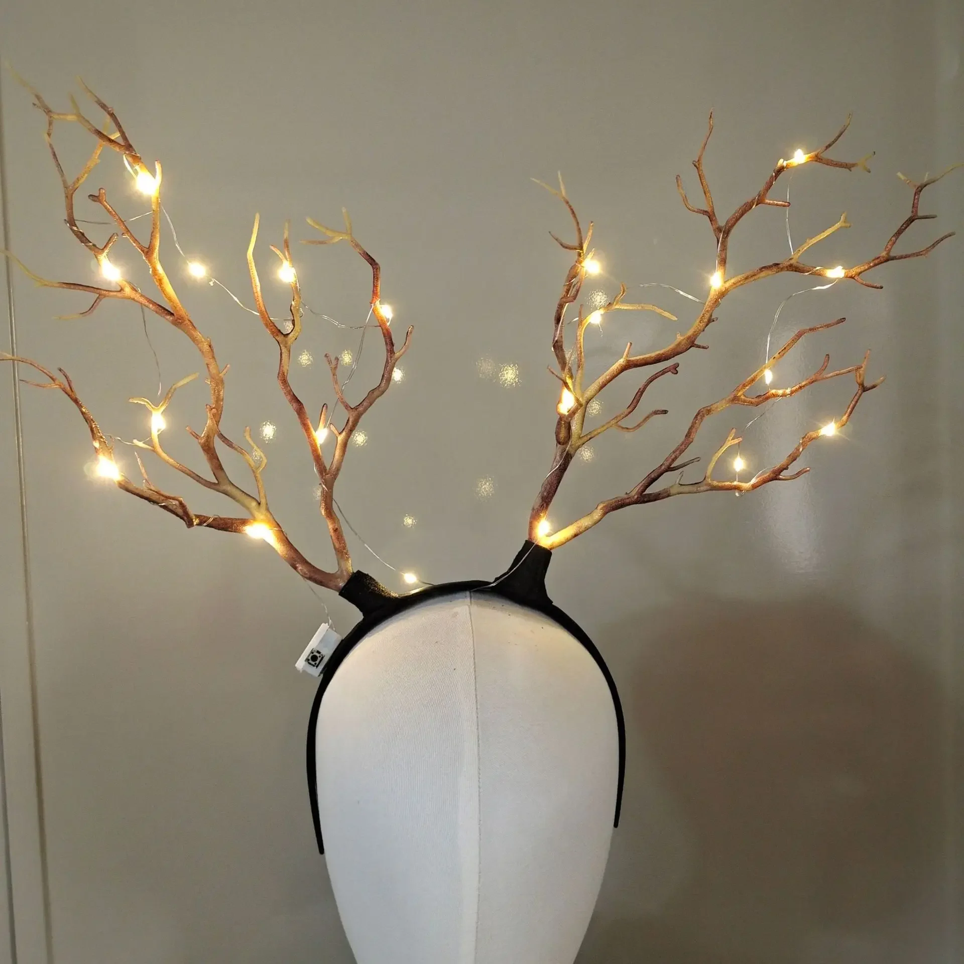 Women Girls Light Up Glowing R - огляд і ціна Reindeer Antlers Headband